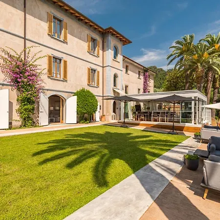 Relais Montepepe Winery & 4*