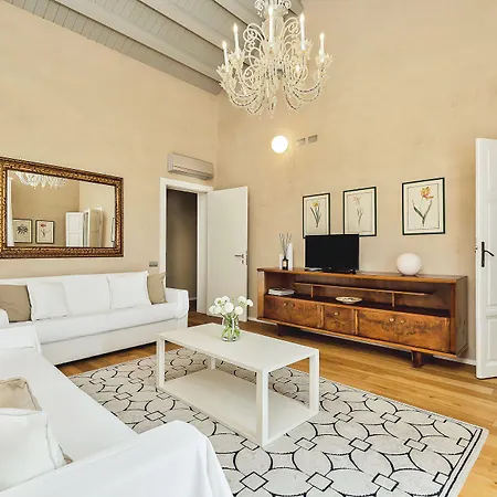 Relais Montepepe Winery & Bed & Breakfast Montignoso