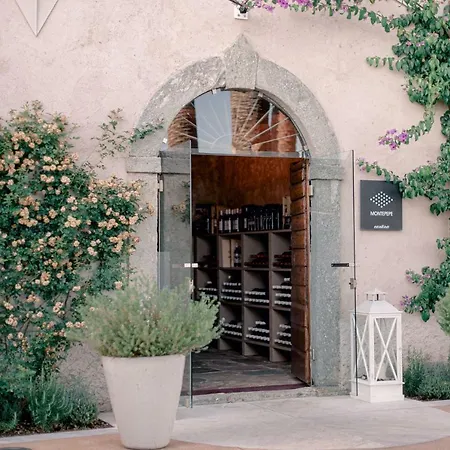 Relais Montepepe Winery & *